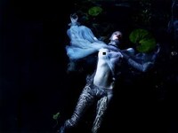 Drowning Swamp-Side Spreads Image 2