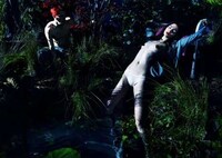 Drowning Swamp-Side Spreads Image 4