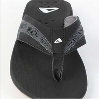 Water Draining Flip Flops Image 8