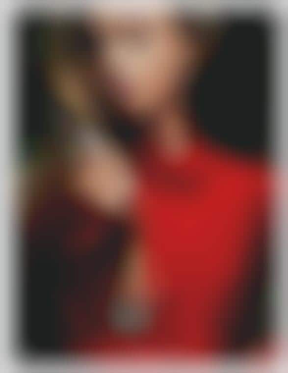 Mysterious Glamor Spreads