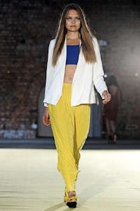 Mediterranean Artist Fashion Image 4