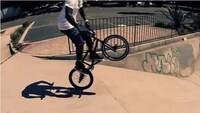 Steep City Stunts Image 6