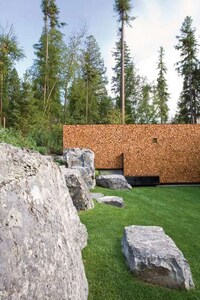 Grass-Roofed Houses Image 5