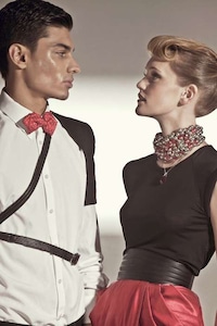 Mysteriously Glam Couples Image 4