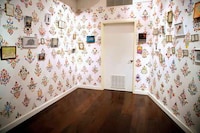 Whimsical Sticker Wallpaper Image 7