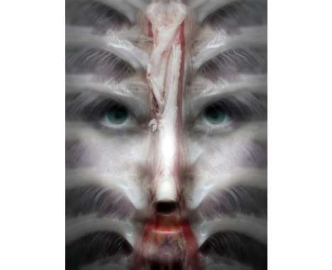 77 Freakish Photo Manipulations