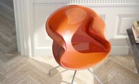 Perky Pinched Seating Image 2