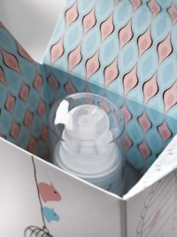 Adorable Avian-Adorned Packaging Image 2