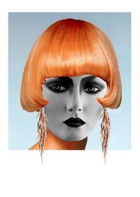 Faceless Futuristic Fashion Image 8