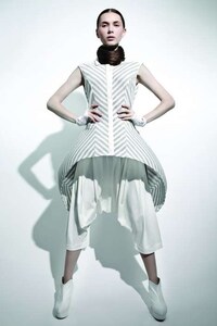 Patterned Parachute Fashion Image 5