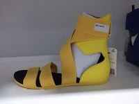 Remixed Classic Kicks Image 3