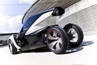 Youth-Oriented Pod Cars Image 2