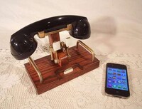Vintage Wireless Landline Docks Image 2