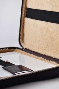 Lavish Leather Notebook Carriers Image 2