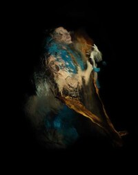 Delicate Diluted Portraits Image 8