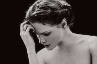 Bespeckled Beauty Photography Image 5