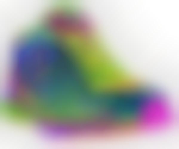 Luminous Chromatic Kicks