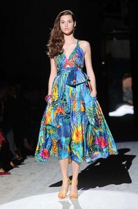 Breathtaking Beach-Blown Gowns Image 4