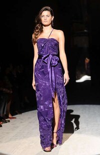 Breathtaking Beach-Blown Gowns Image 6