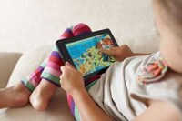 Color-Popping E-Readers