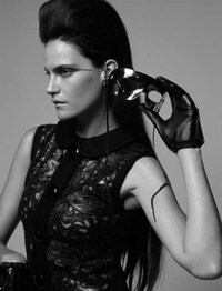 Freaky Black-Out Fashion Shoots Image 3