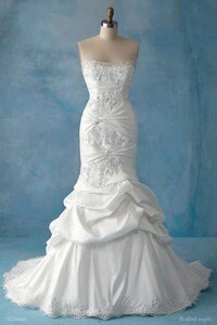 Fairy Tales Come True With Disney Bridal Image 8