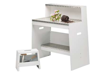 Outdoor Gardening Desks
