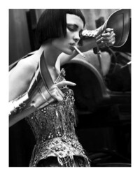 Chic Apocalyptic Editorials Image 2