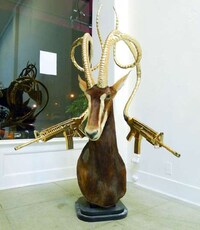 Fearsome Golden Antlers Image 3