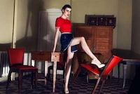 Soft Elegance Fashion Captures Image 8