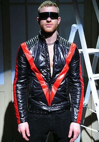 Barbed Wire Fashion Image 3