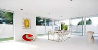 Ice Cool Modern Living Image 3
