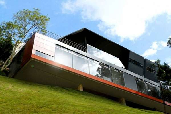 Earthquake-Resistant Abodes