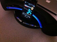 Tubular Smartphone Boomboxes Image 6