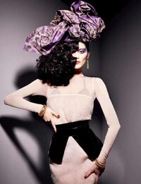 Hot Headpiece Editorials Image 4