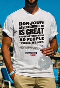 Trash-Talking Ambient Advertising Image 4