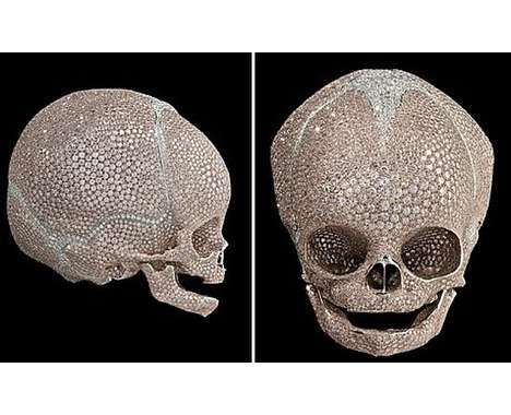 25 Damien Hirst Pieces