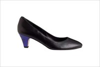 Upscale Heroine Footwear Image 8