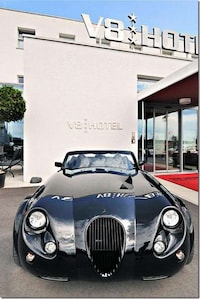 Motor Themed Hotels Image 3