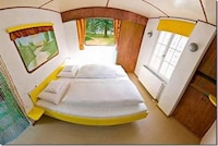 Motor Themed Hotels Image 8