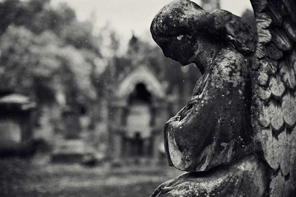 Monochromatic Cemetery Captures
