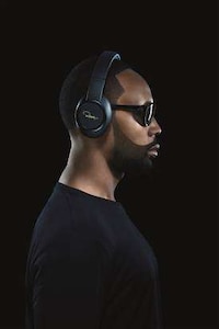 Color-Blocked Headphones Image 2