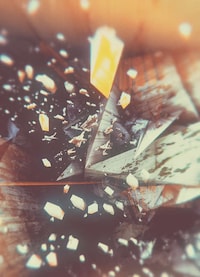 Frail Fragmented Illustrations Image 2