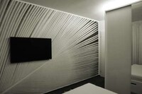 Charming Illustrated Walls Image 6