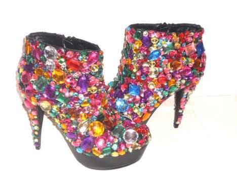 60 Blinding Rhinestone Finds