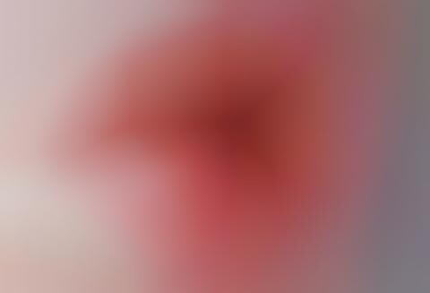 Photoreal Puckered Lip Paintings (UPDATE)