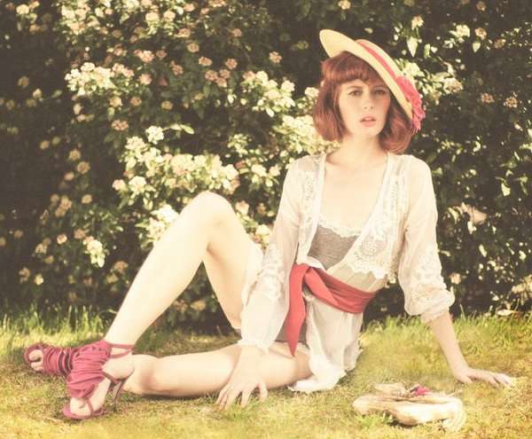 Floral Vintage Editorials