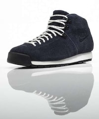 Weather-Proof Runners Image 7