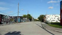 Graffiti-Infused Neighborhoods Image 4