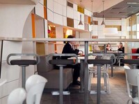 Contemporary Fast Food Interiors Image 5